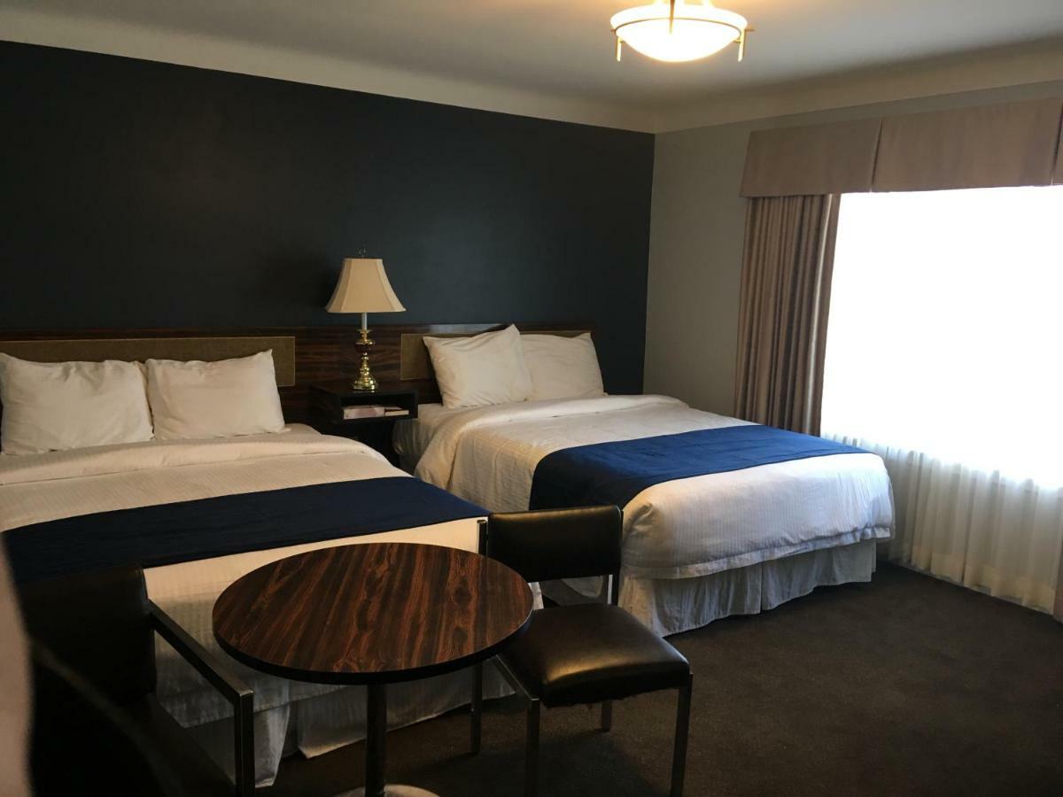 Falls Manor Hotel 2*
